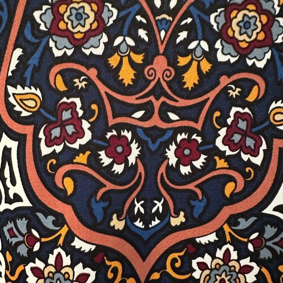 Top - Picture 3 of 3